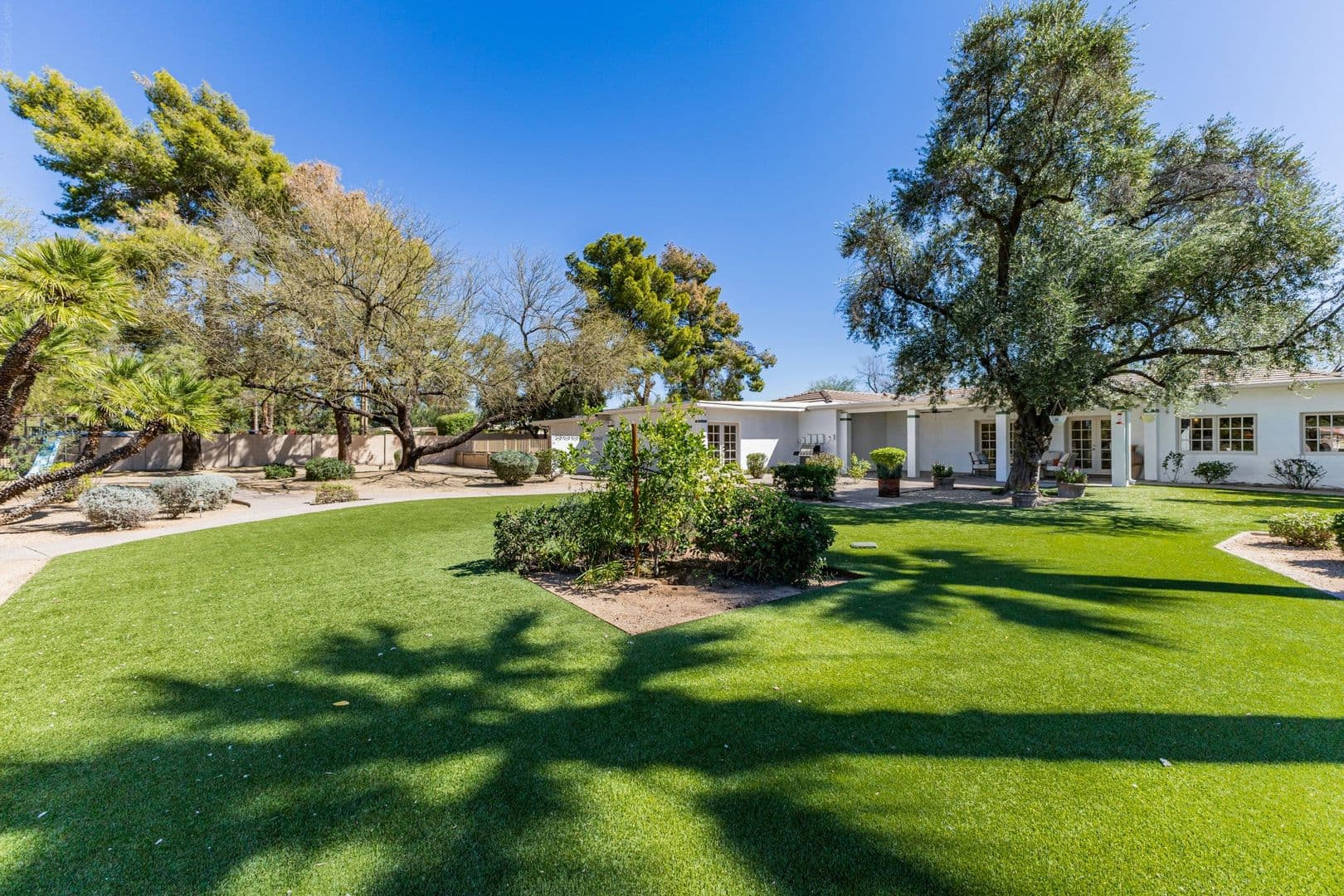 Scottsdale House: 11832 N. Oakhurst Way