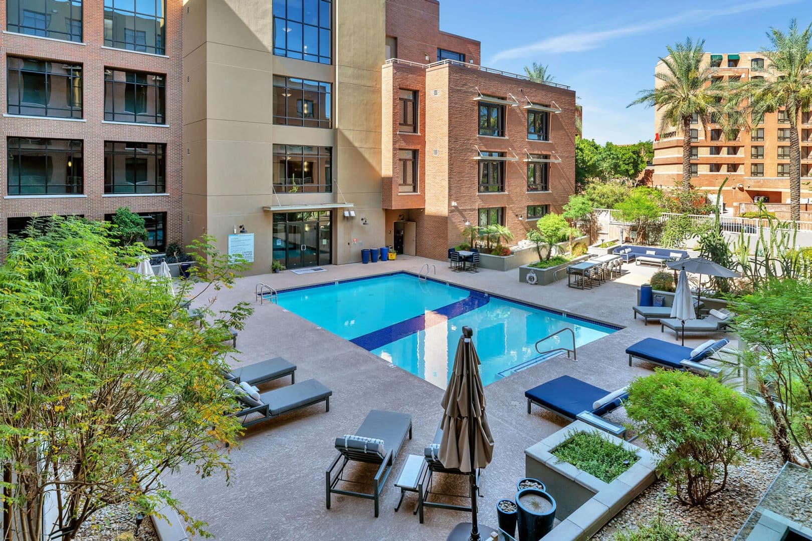 Scottsdale House: 7301 E. 3rd Ave #305