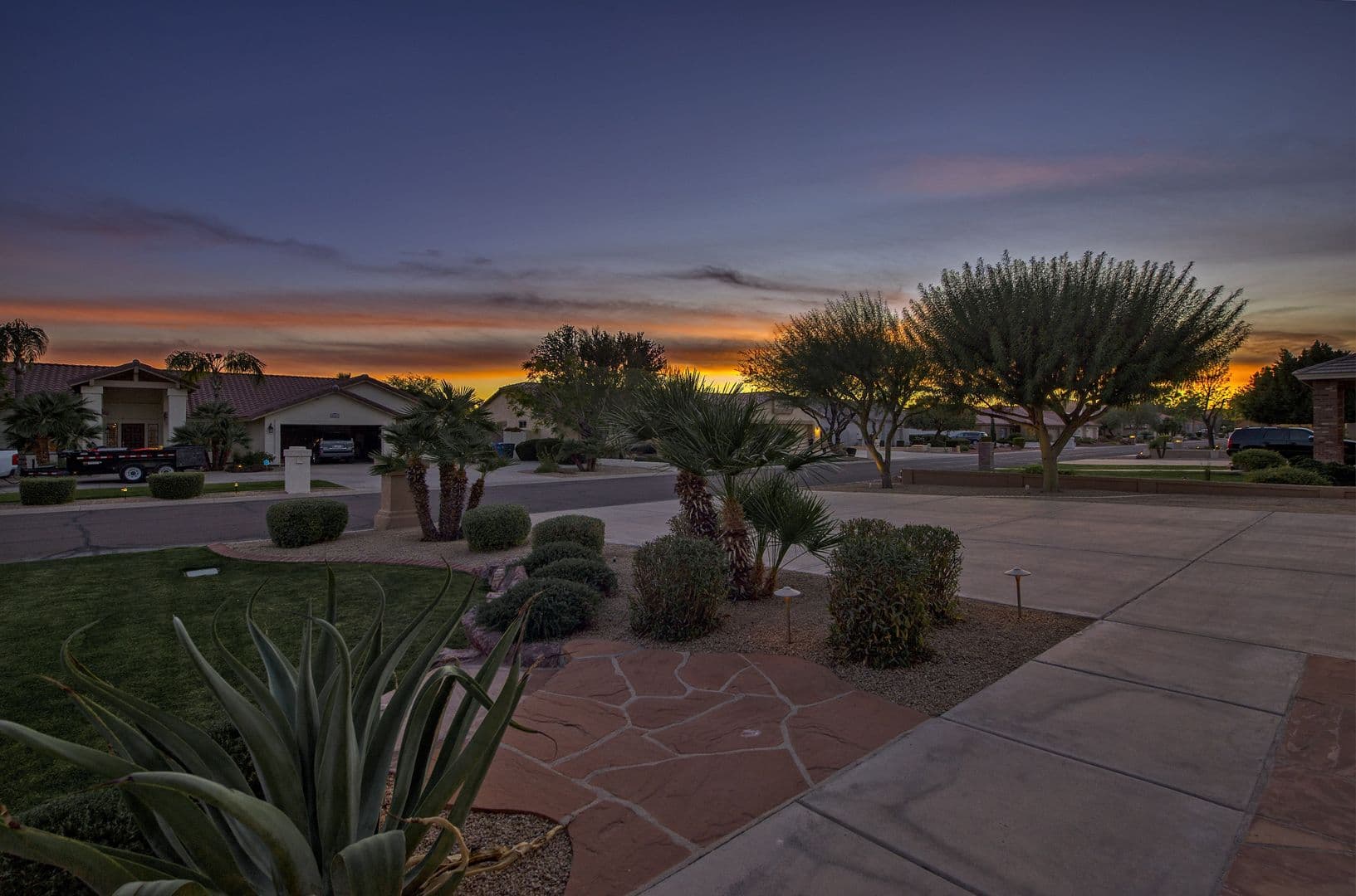 Glendale House: 4548 W  Mariposa Grande Ln