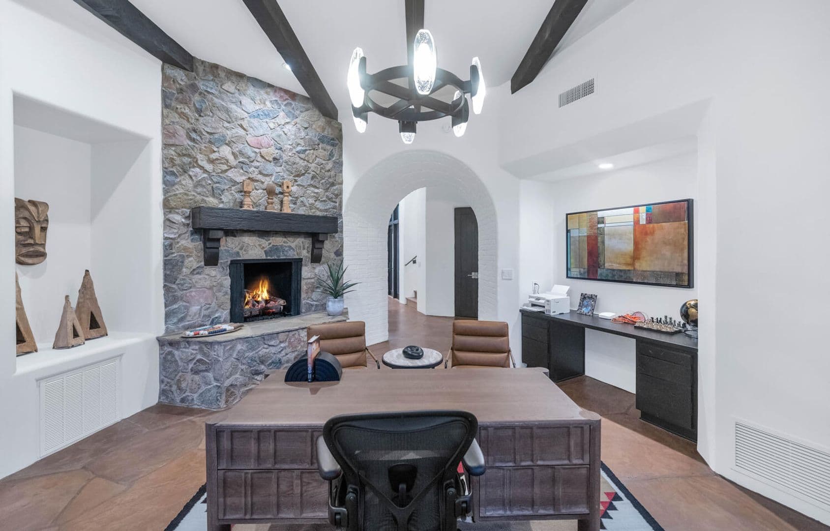 Paradise Valley House: 5810 E Cholla Ln