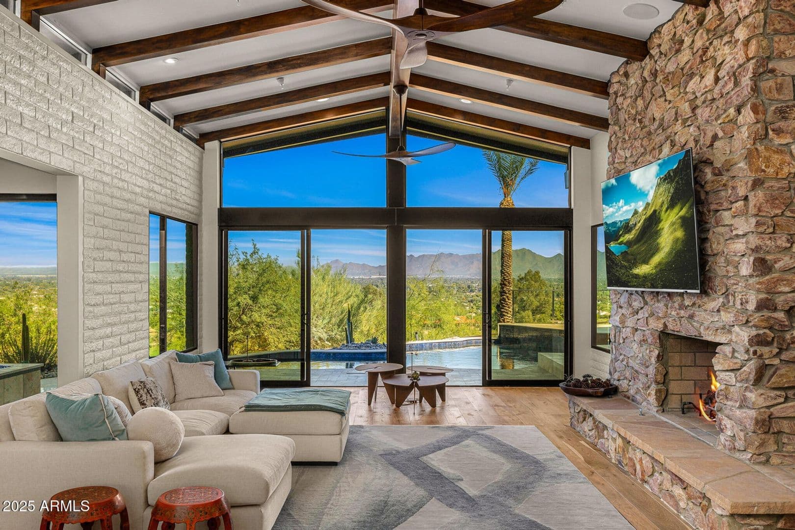 Paradise Valley House: 6331 E. Hummingbird Lane