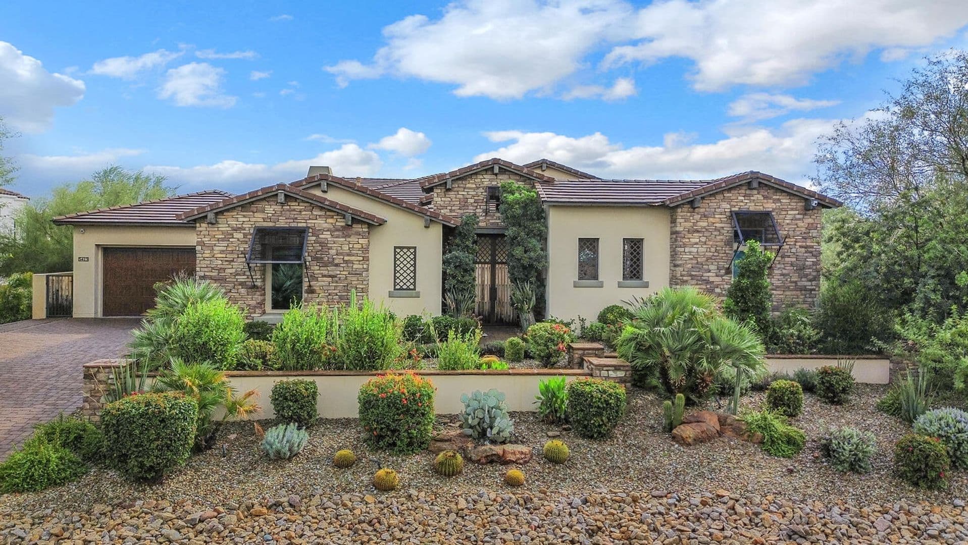Cave Creek House: 5413 E. Juniper Canyon Dr.