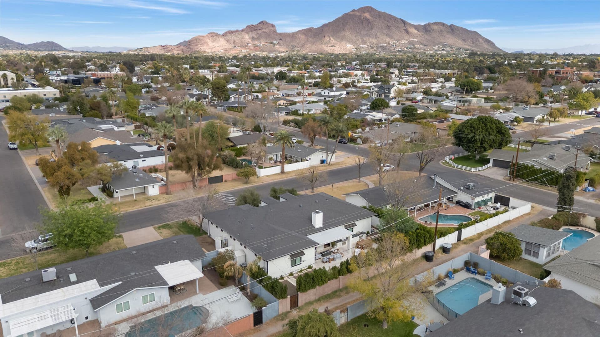 Phoenix House: 4147 E. Clarendon Ave