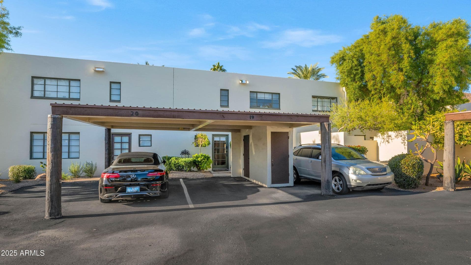 Paradise Valley House: 5101 N. Casa Blanca Dr #19