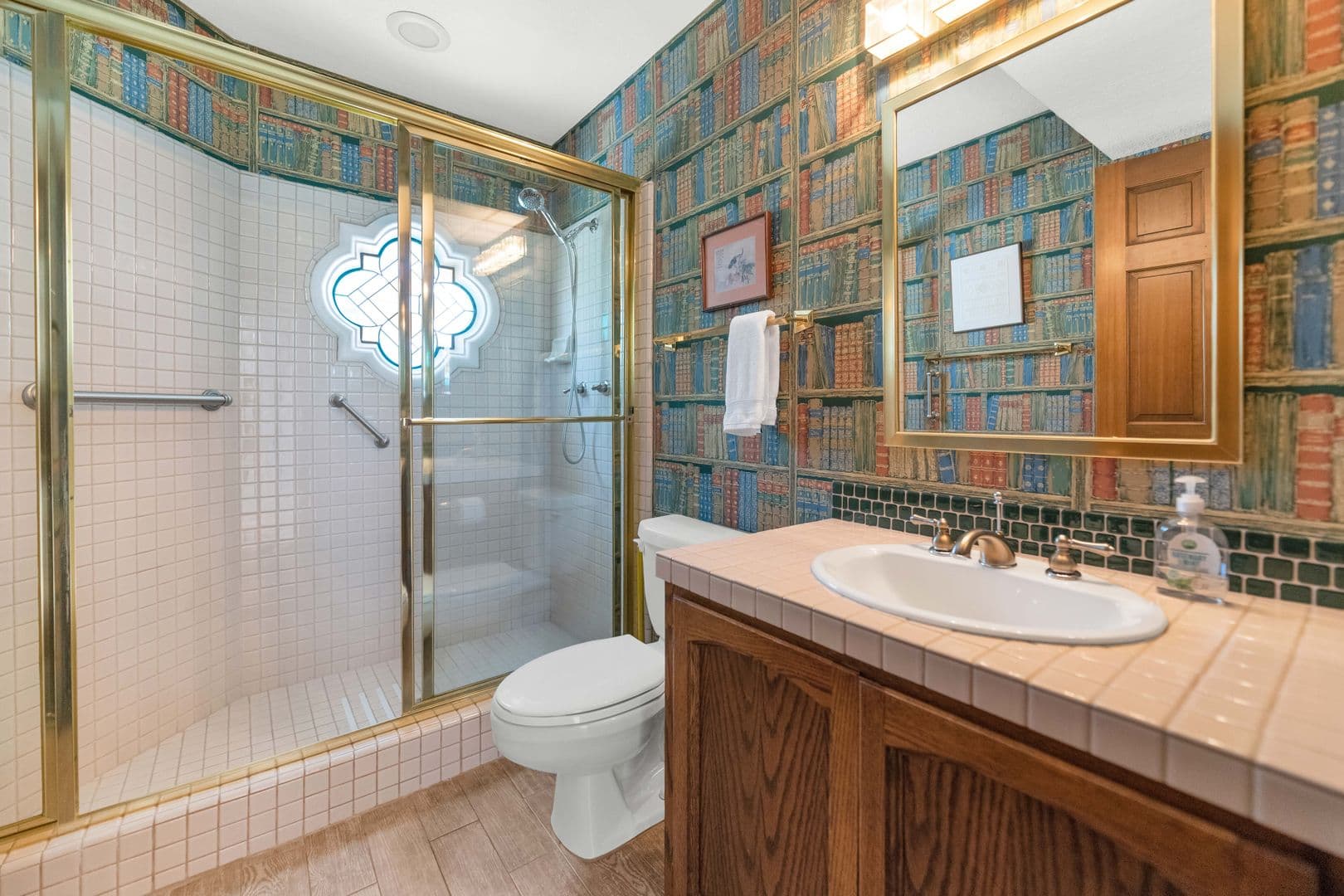 Phoenix House: 2626 E Arizona Biltmore Circle 32
