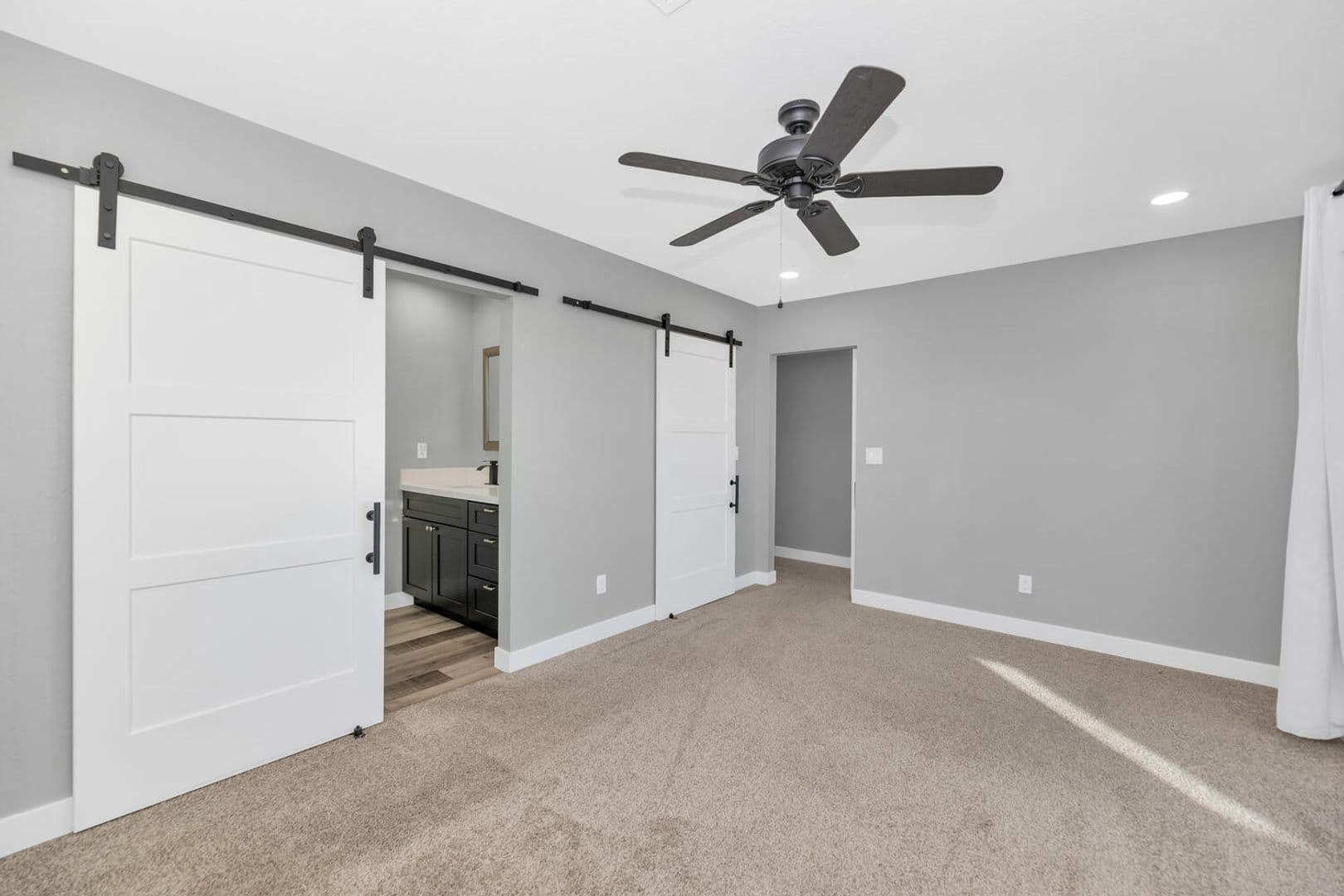 Phoenix House: 2509 E. Broadway Rd #4
