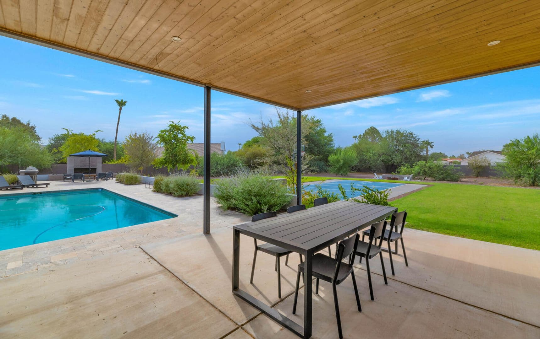 Scottsdale House: 10195 E Cactus Rd