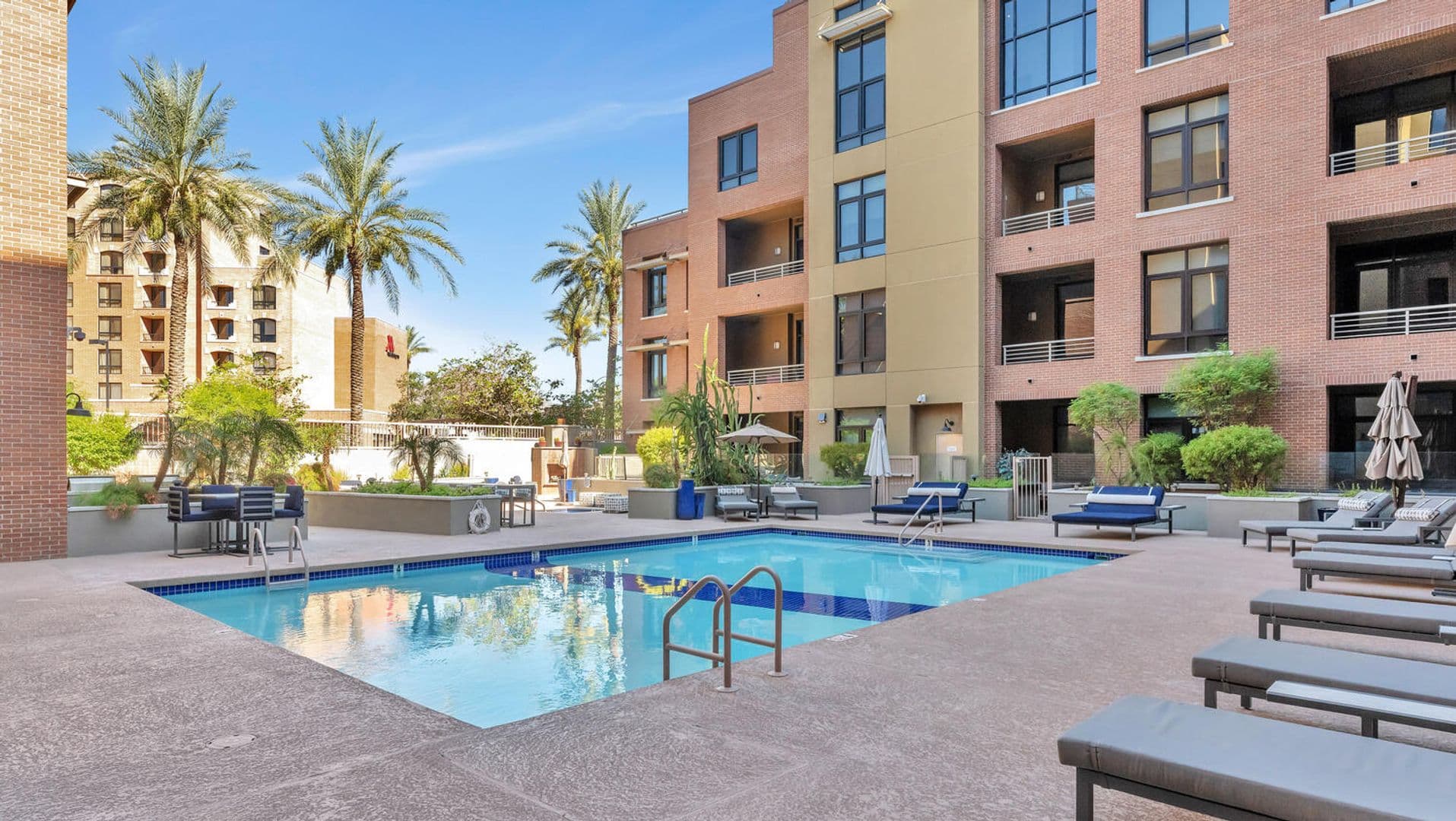 Scottsdale House: 7301 E. 3rd Ave #305
