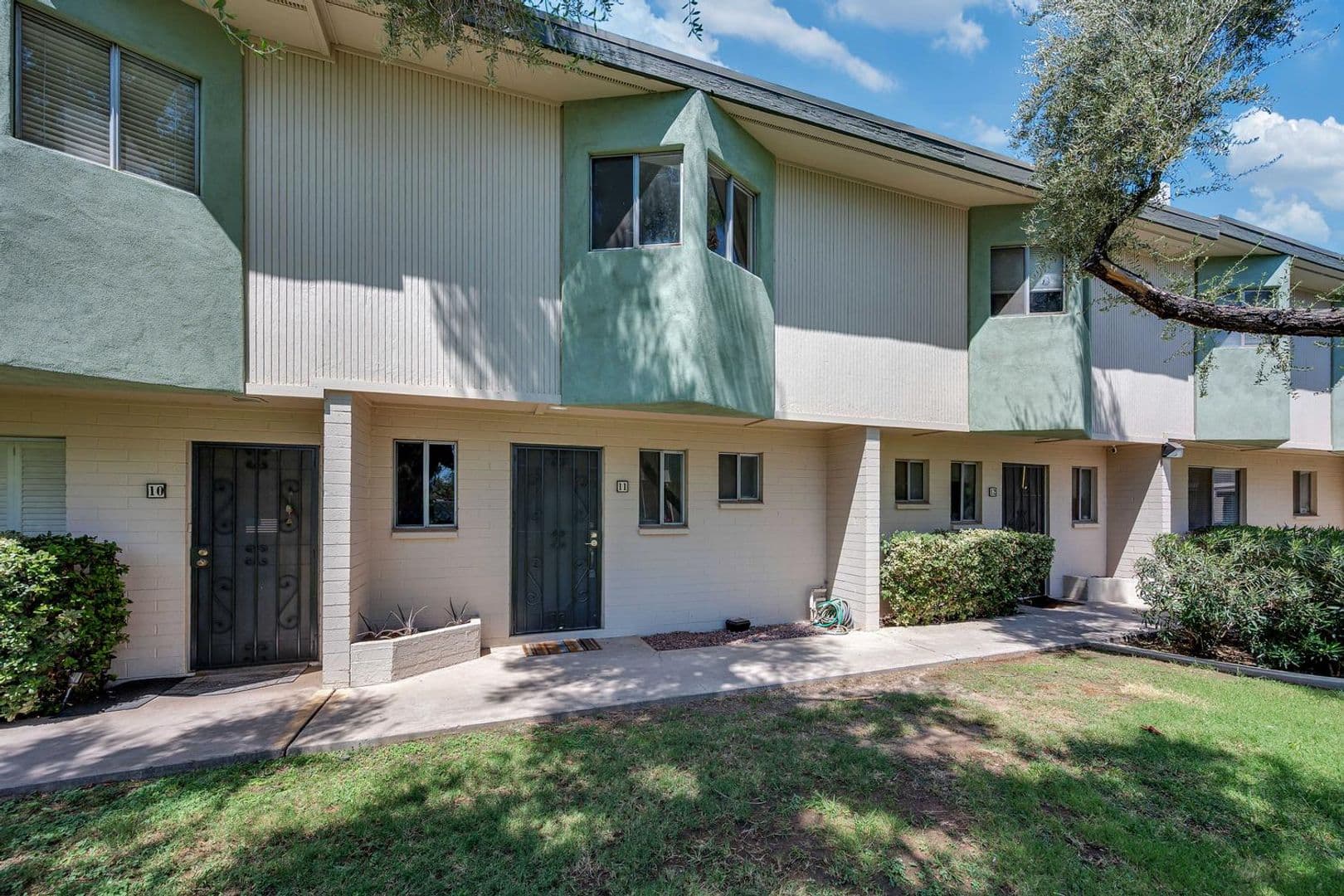 Phoenix House: 6030 N. 15th St