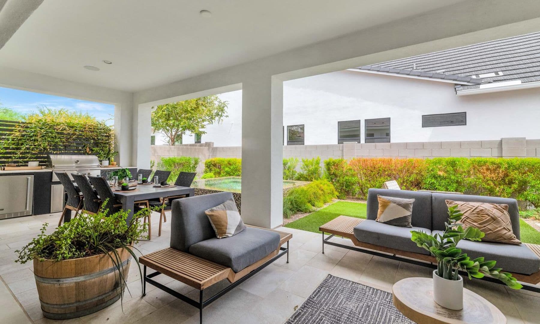 Mesa House: 10118 E Tesla Ave