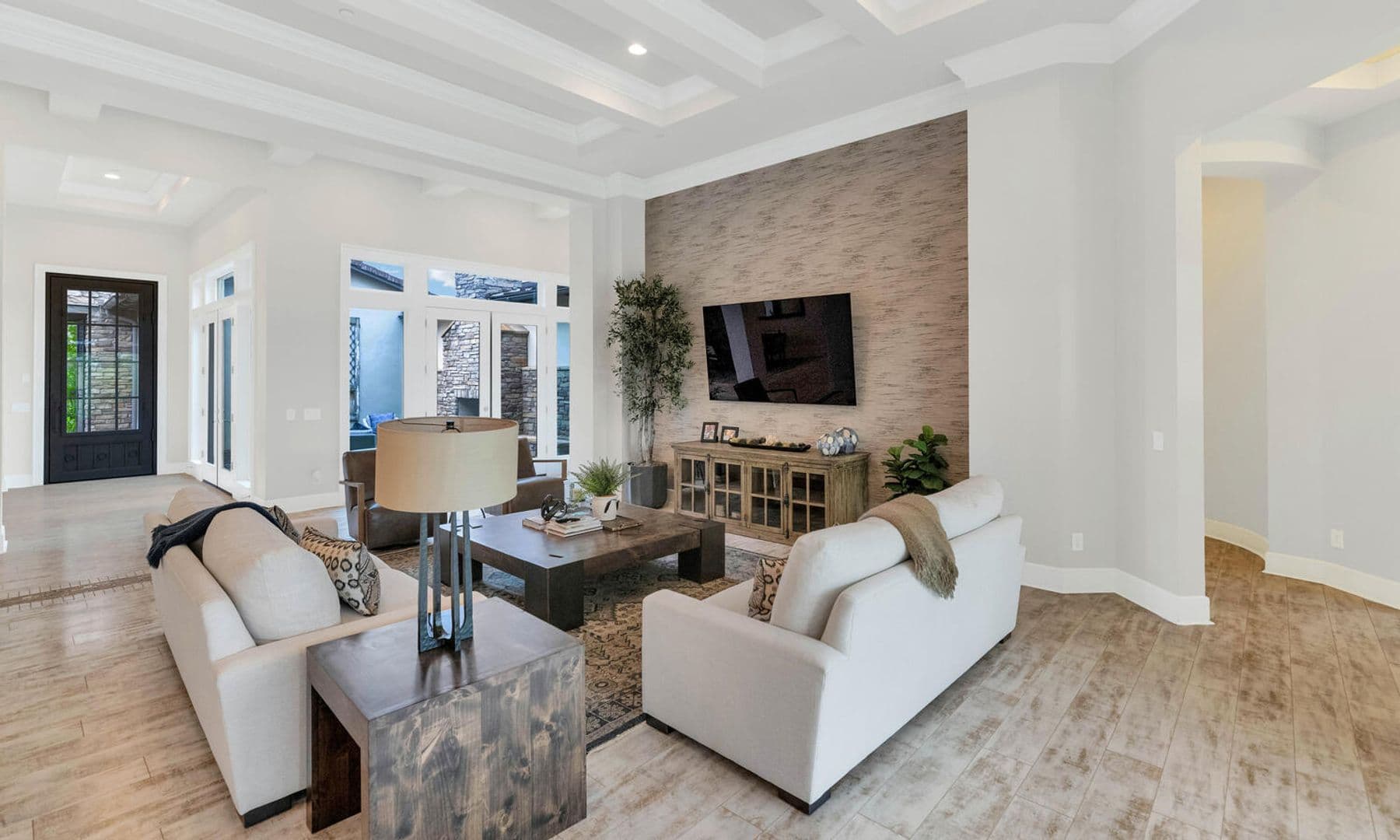Cave Creek House: 5413 E. Juniper Canyon Dr.