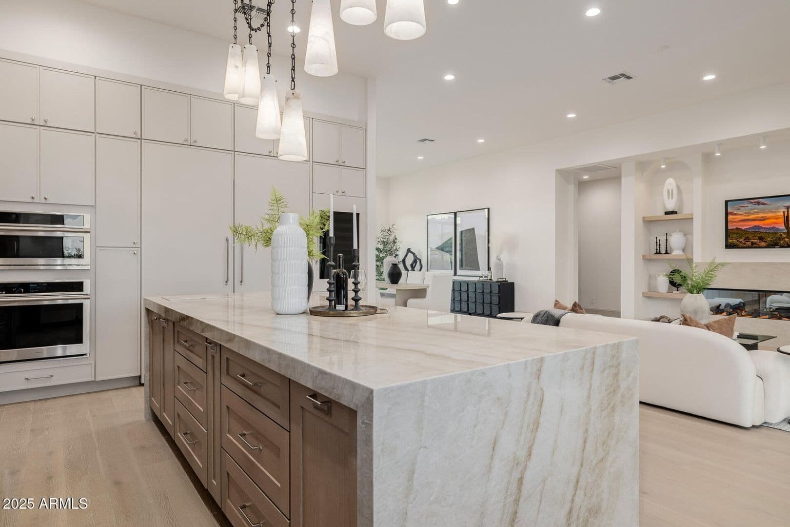 Phoenix House: 3301 E. Elm St