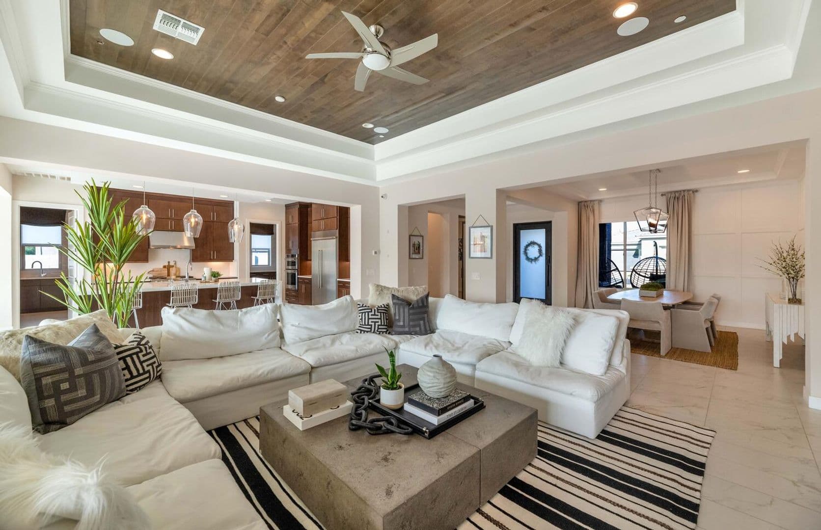 Phoenix House: 2855 E. Los Gatos