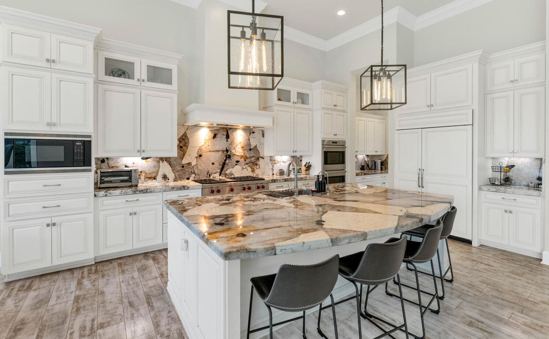 Cave Creek House: 5413 E. Juniper Canyon Dr.