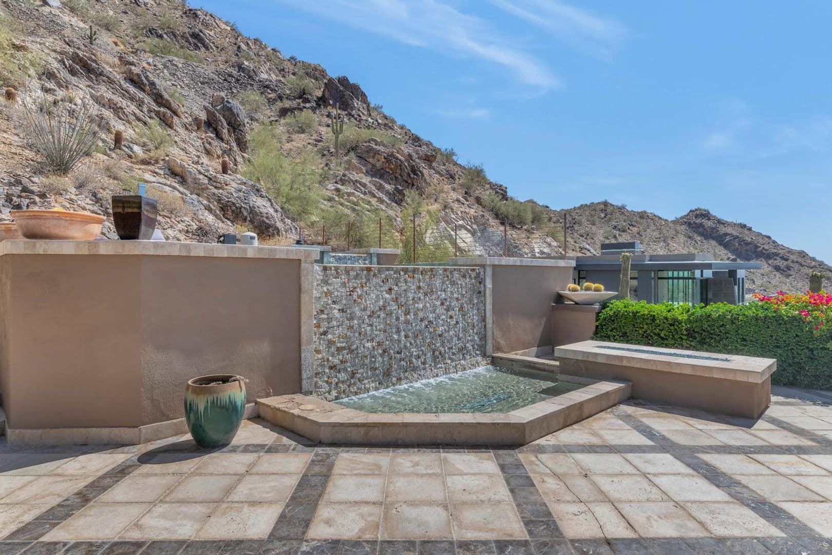 Paradise Valley House: 5800 E. Glen Dr