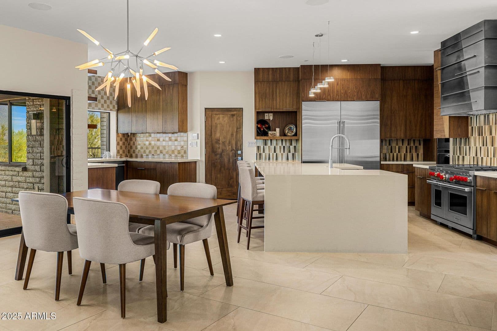 Paradise Valley House: 6331 E. Hummingbird Lane