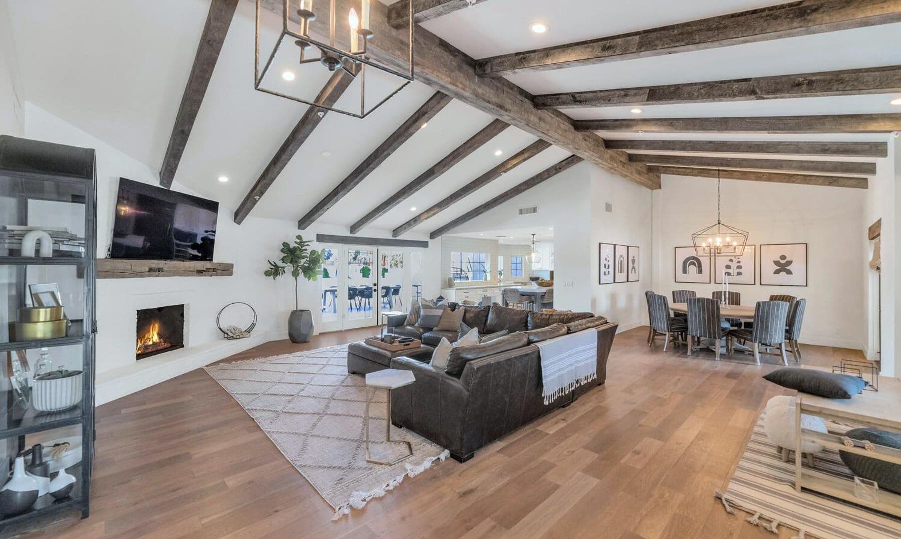 Scottsdale House: 8313 E. Carol Way