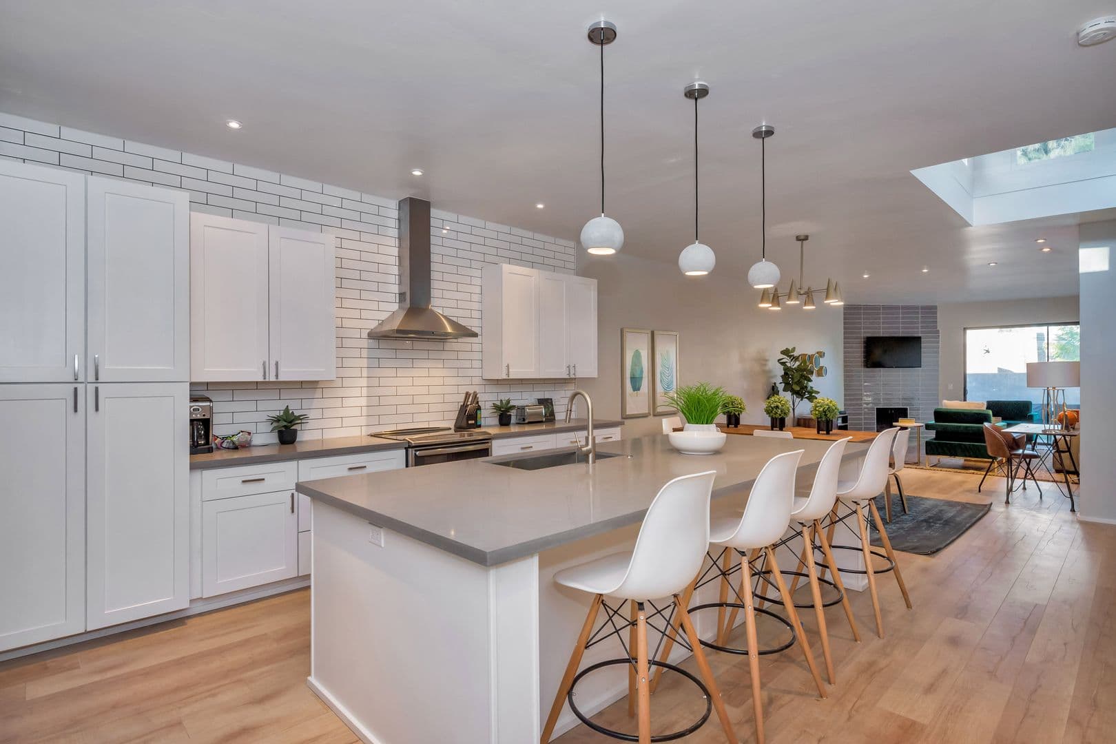 Scottsdale House: 7599 E. Pleasant Run