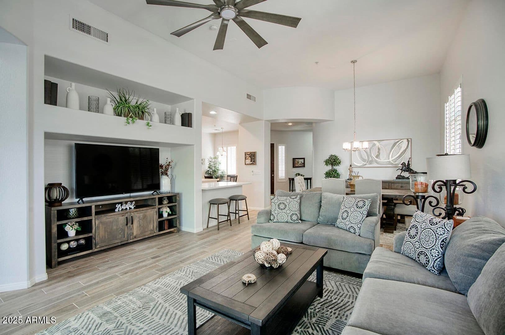 Scottsdale House: 19475 N Grayhawk Dr. #1046