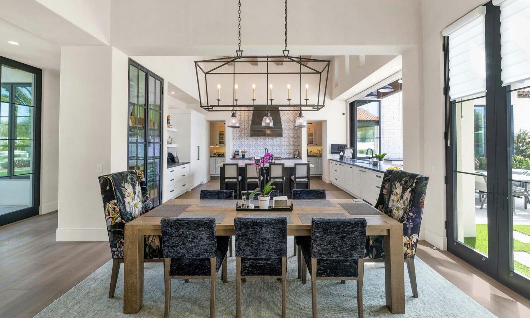Paradise Valley House: 5353 E Sanna St