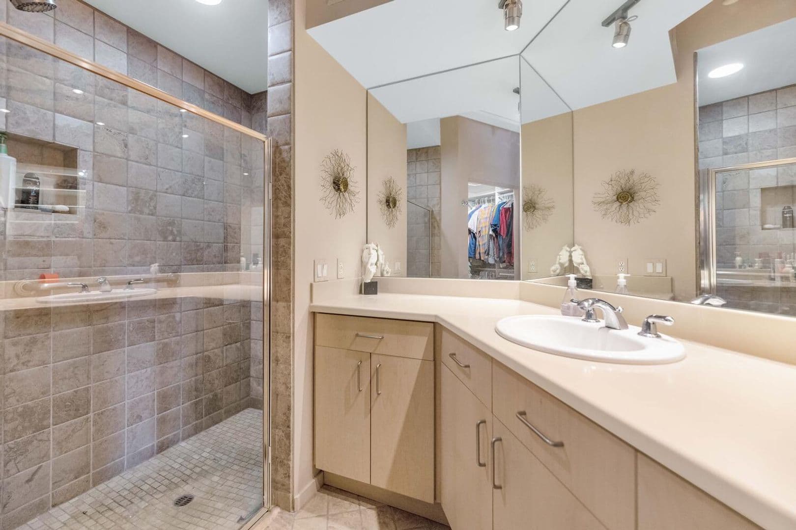 Scottsdale House: 7301 E. 3rd Ave #305
