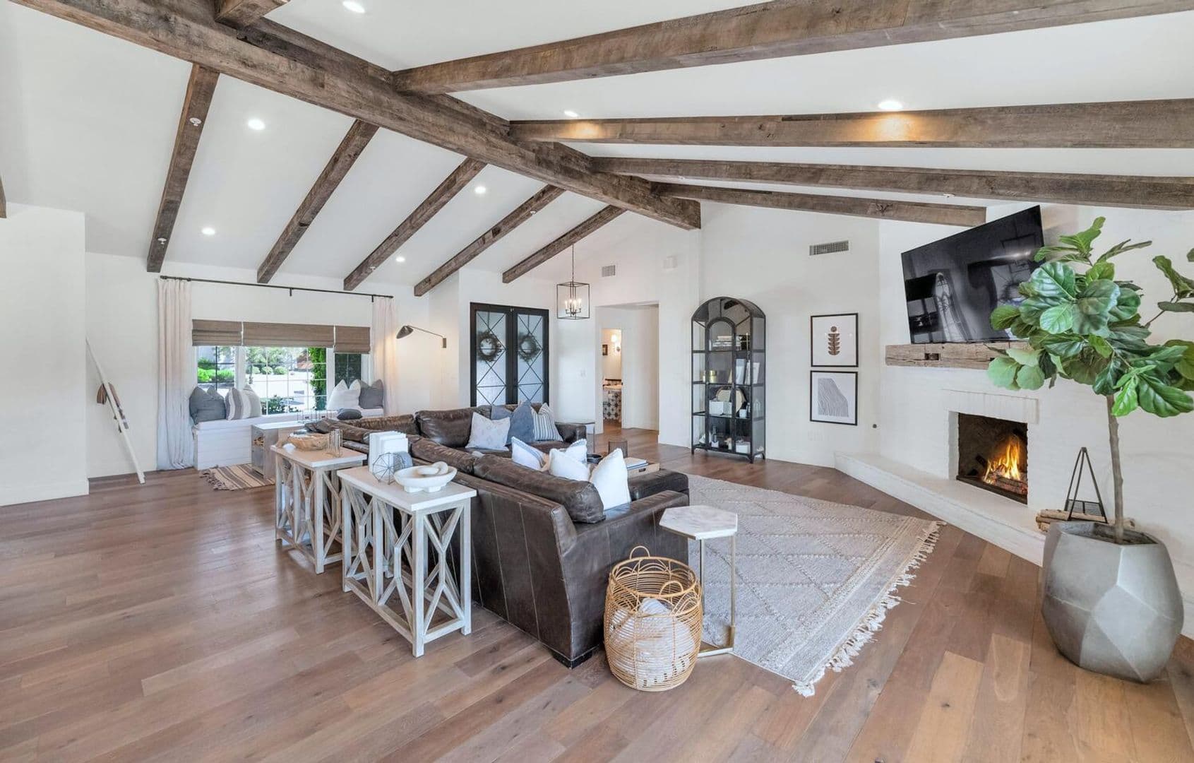 Scottsdale House: 8313 E. Carol Way