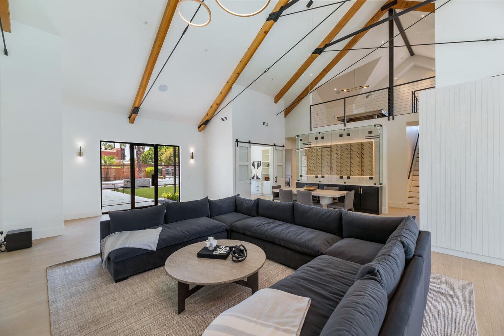 Phoenix House: 4216 E Hazelwood St
