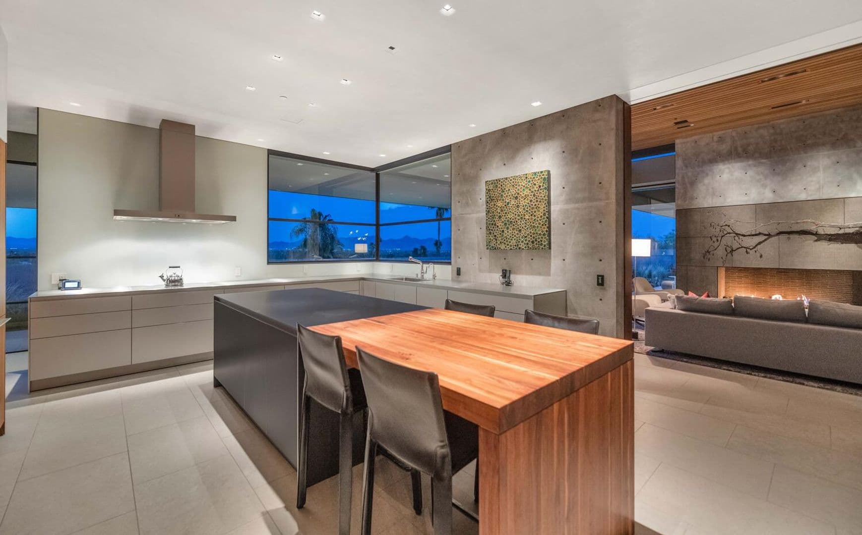 Paradise Valley House: 4446 E. Mockingbird Lane
