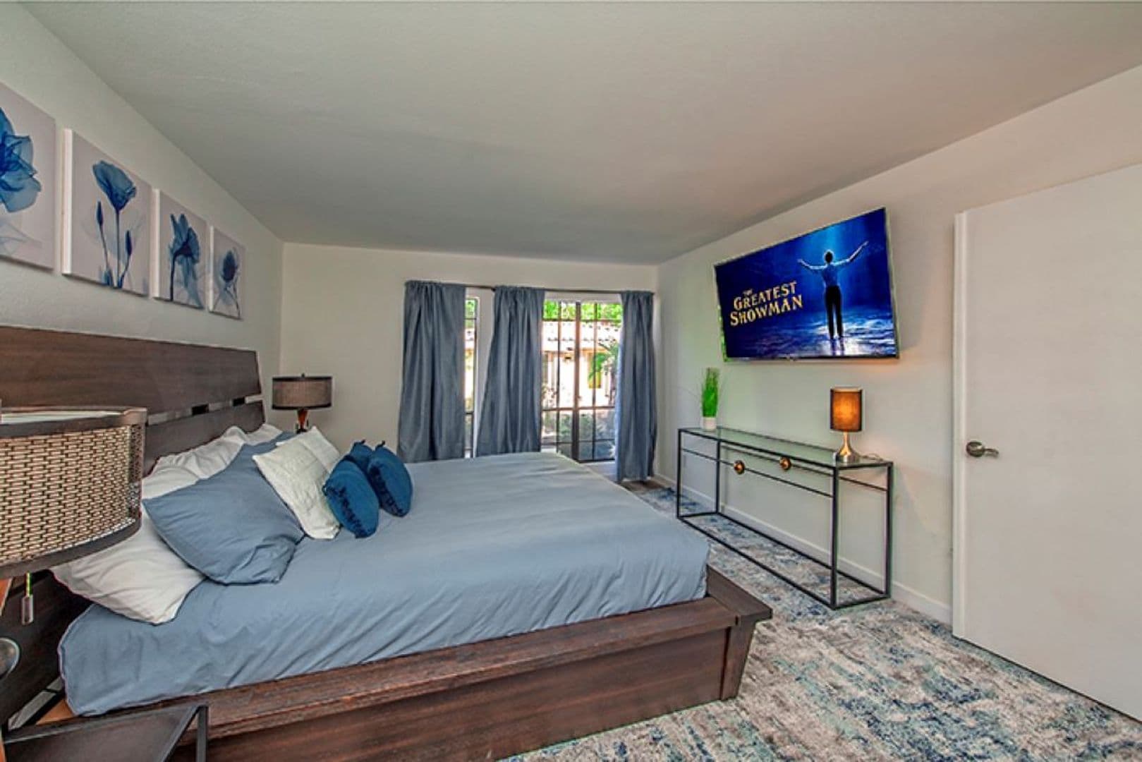Phoenix House: 5209 N 24th St #103