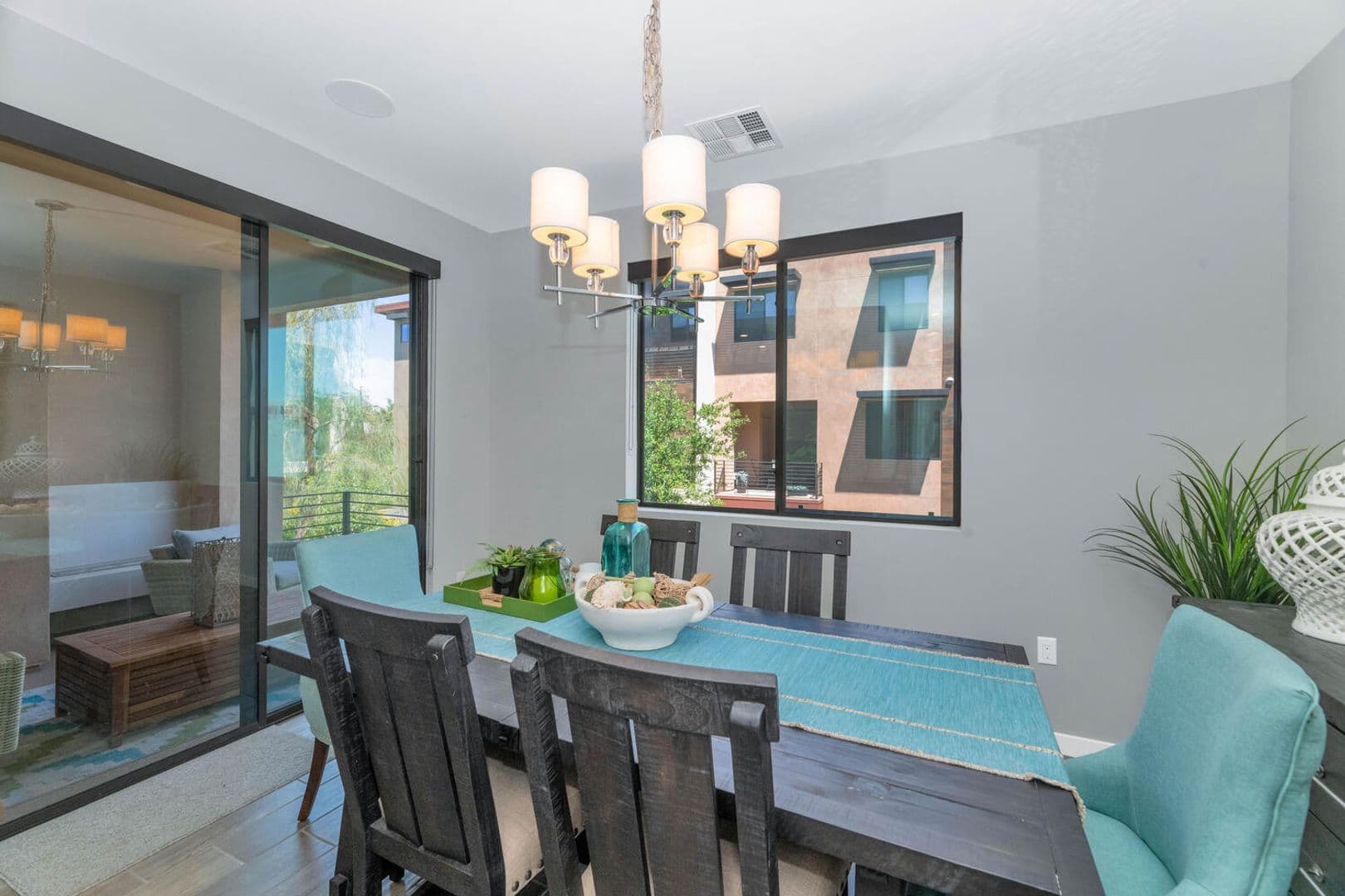 Scottsdale House: 6990 E. 6th St #1007