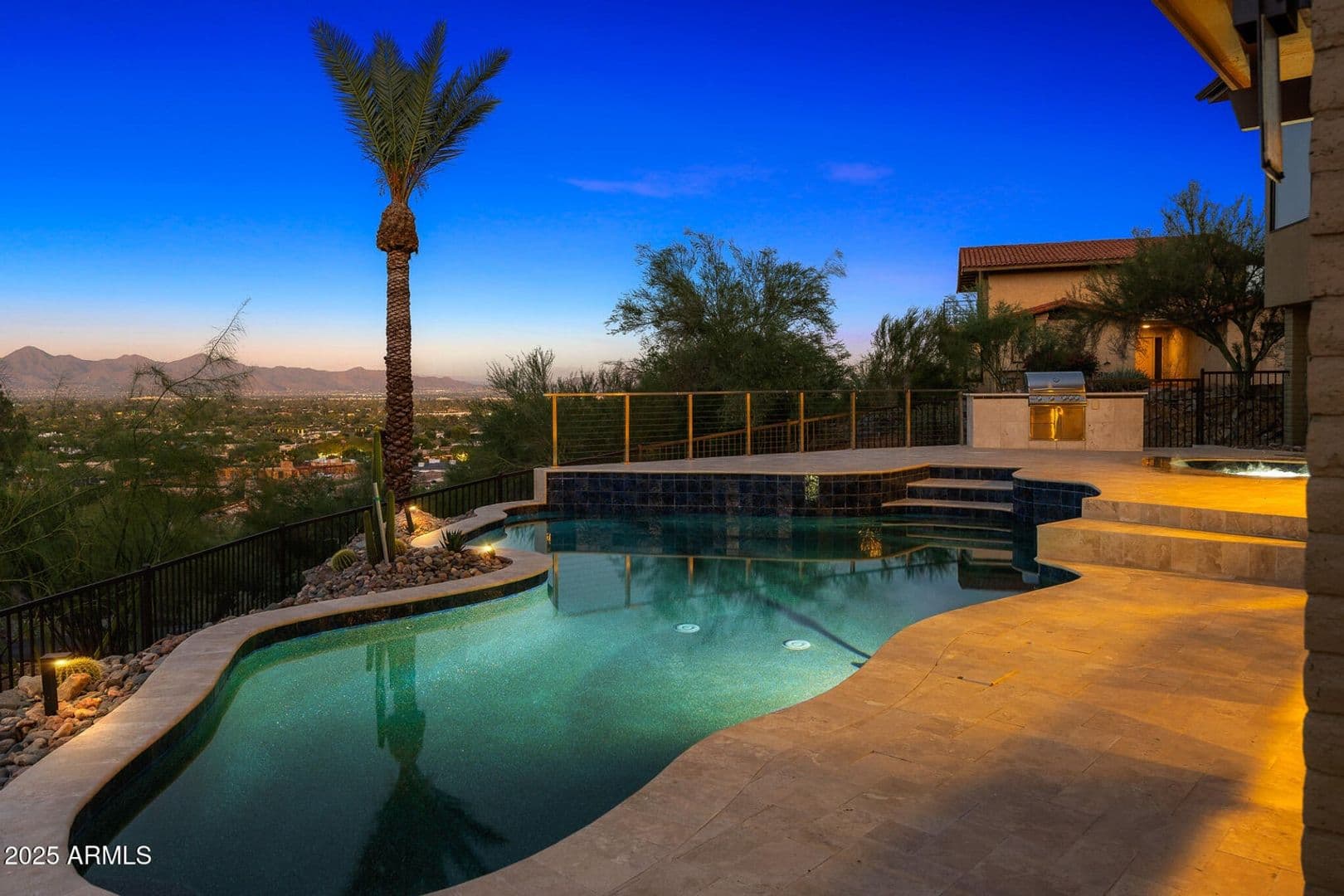 Paradise Valley House: 6331 E. Hummingbird Lane