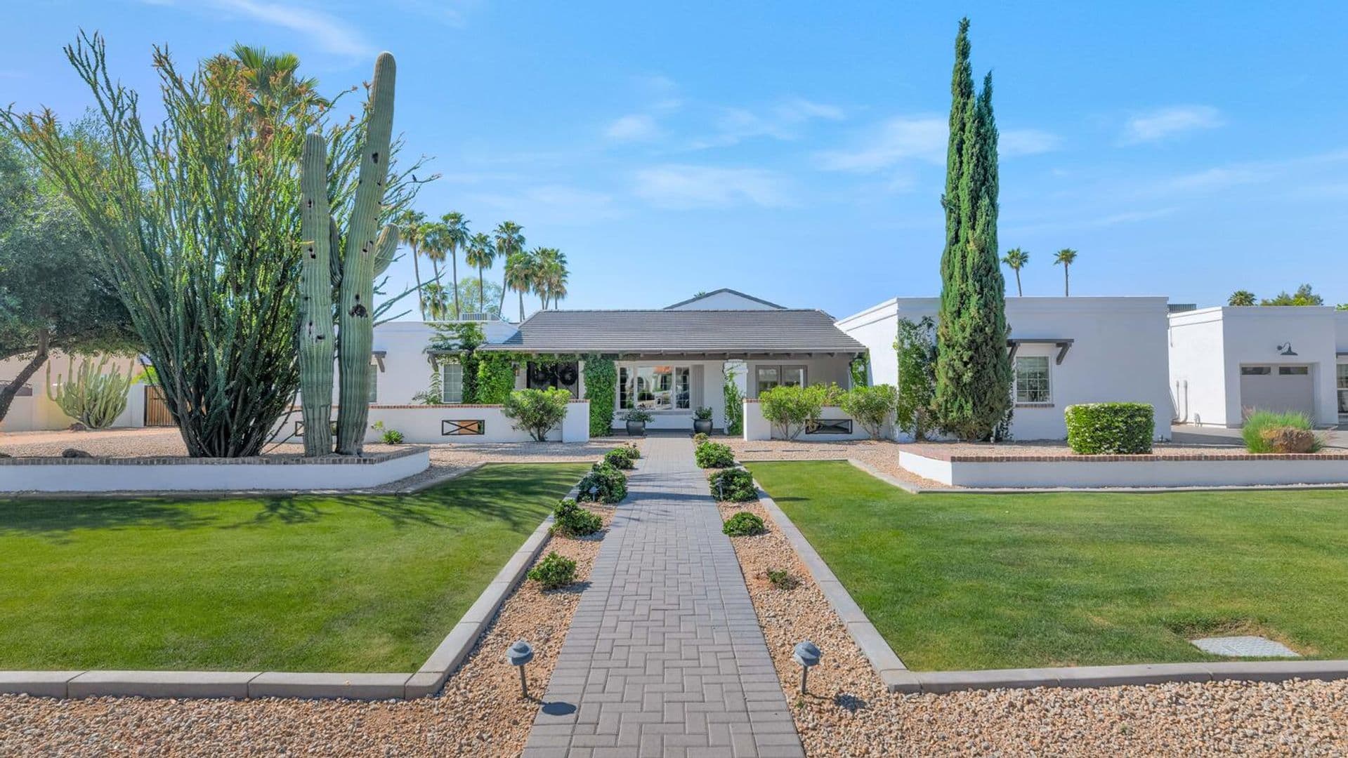 Scottsdale House: 8313 E. Carol Way
