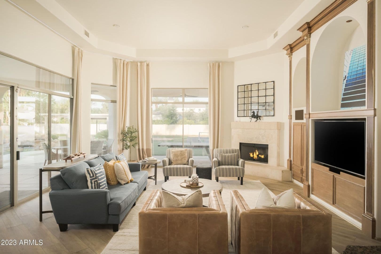 Paradise Valley House: 9215 N. Invergordon Rd