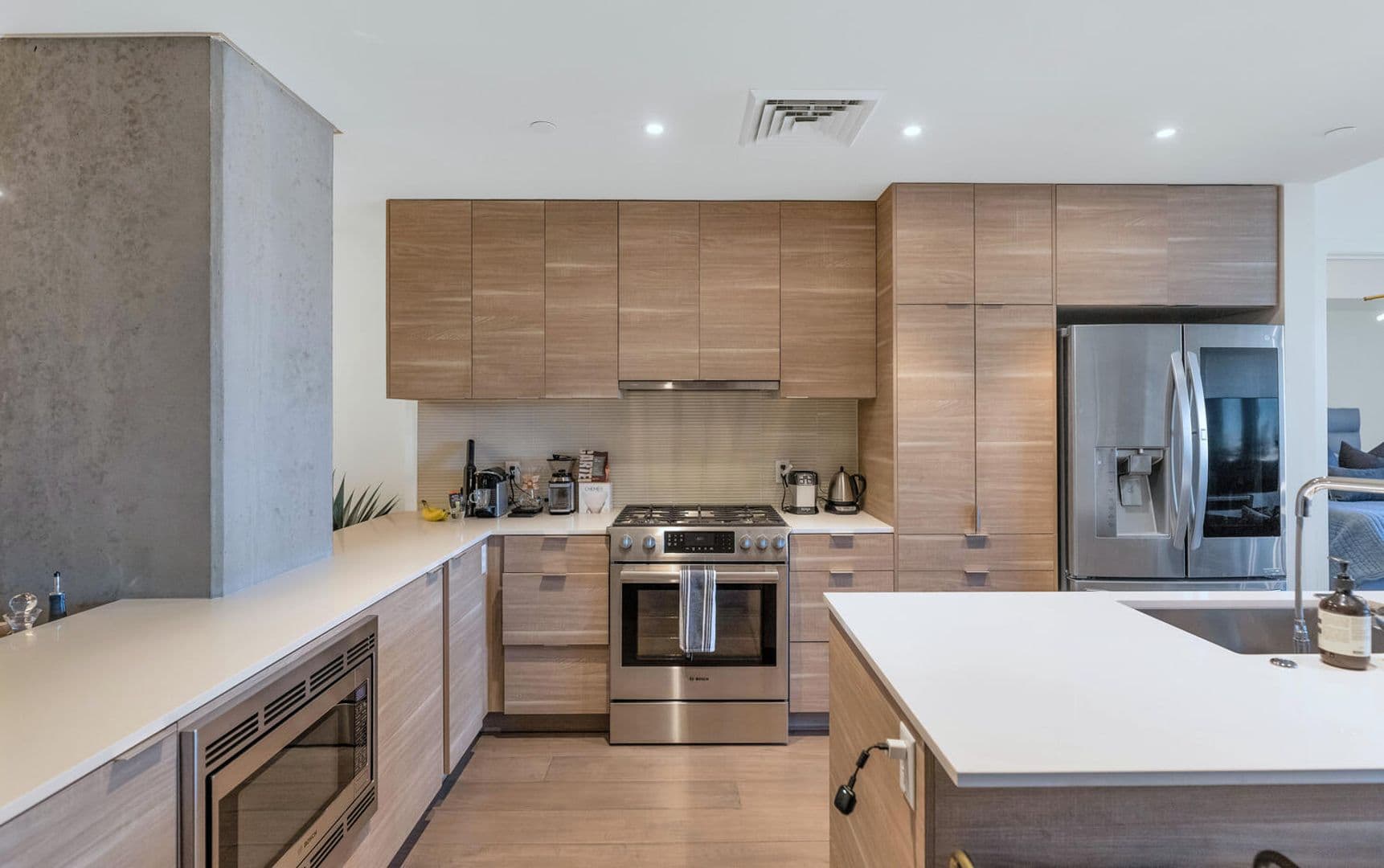 Phoenix House: 2300 E. Campbell Ave #226