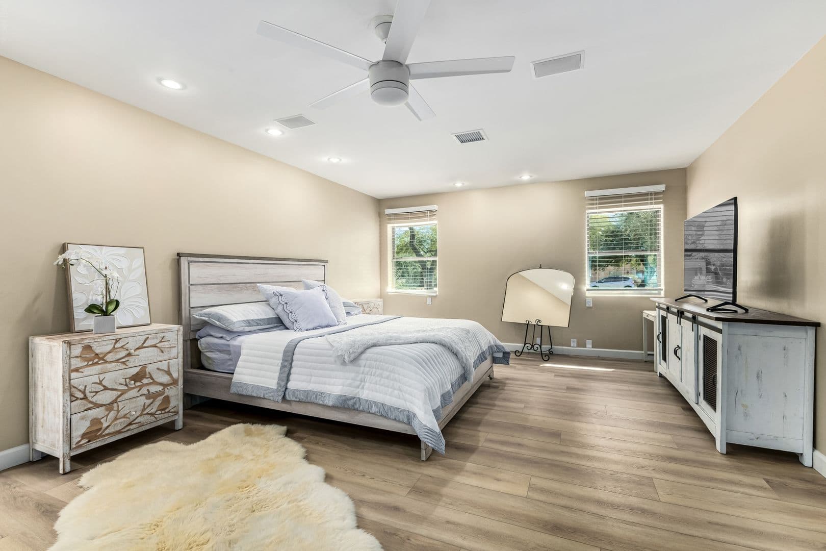 Scottsdale House: 11832 N. Oakhurst Way