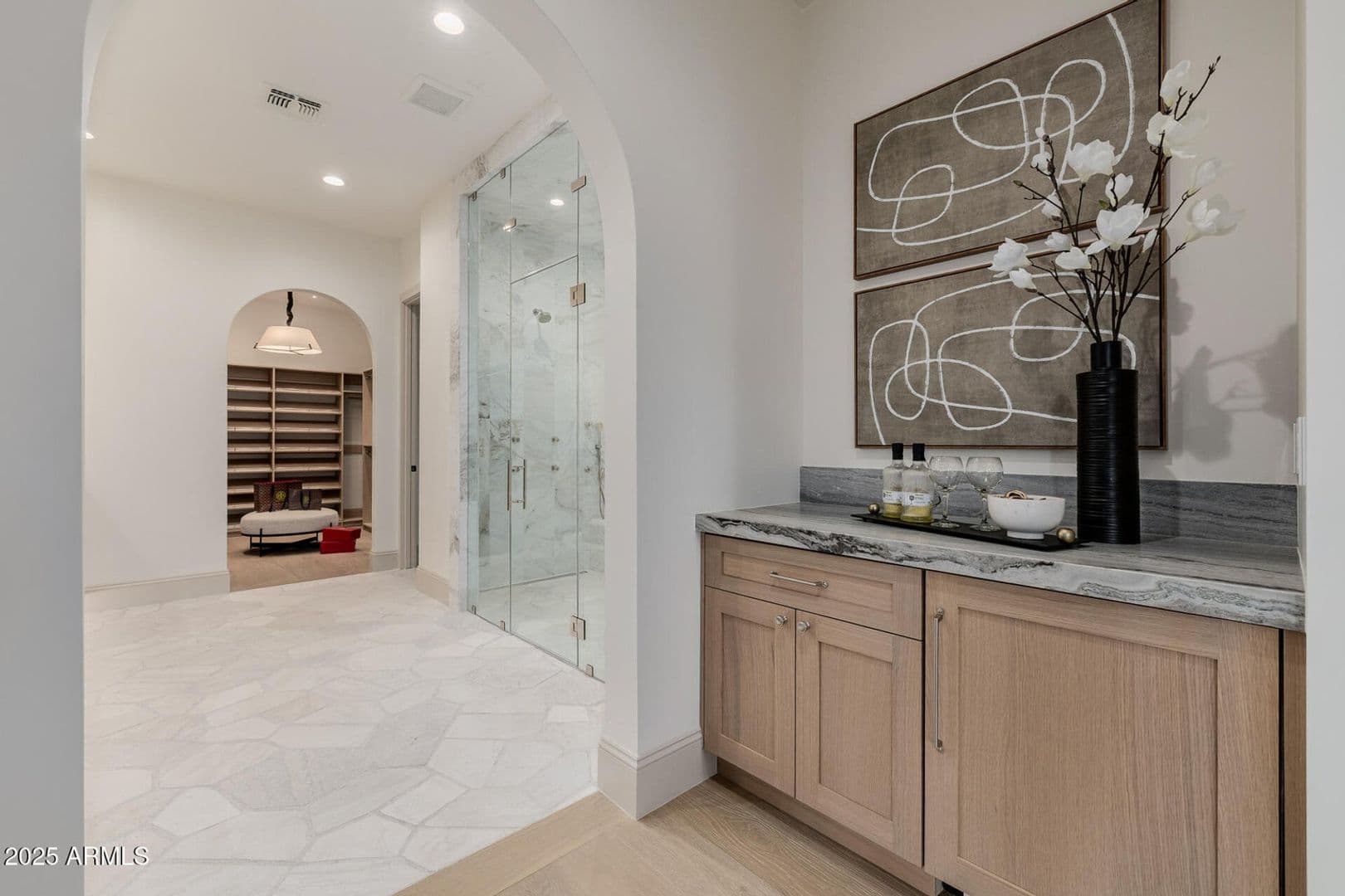 Phoenix House: 3301 E. Elm St