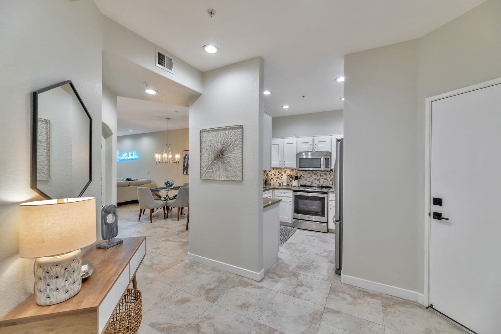 Scottsdale House: 7021 E Earll Dr #103