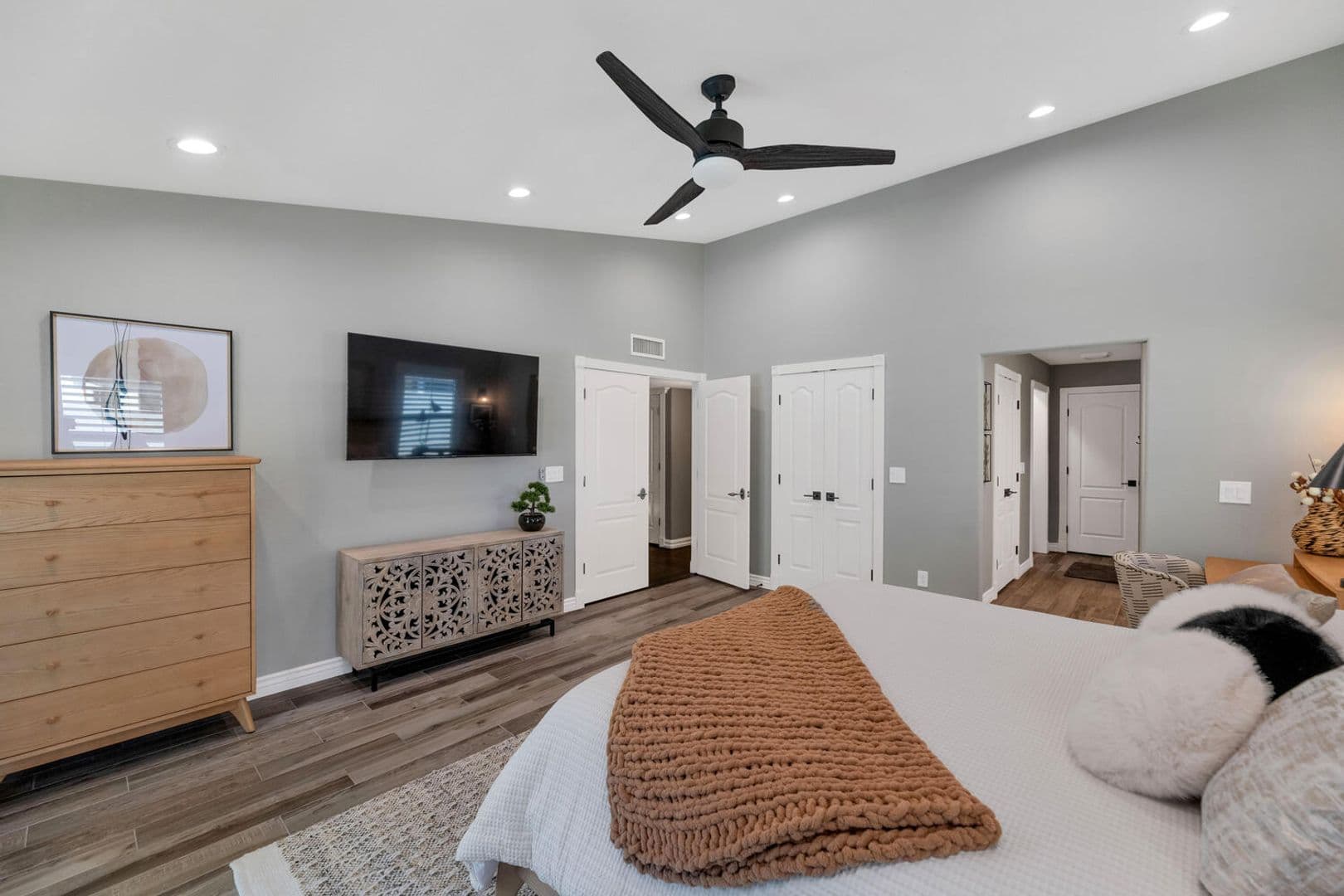 Mesa House: 1439 S. Almar