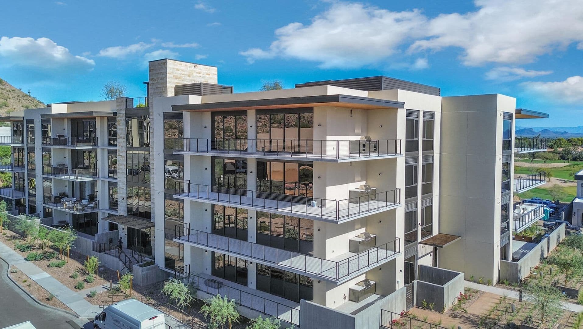 Scottsdale House: 4849 N Camelback Ridge Rd #B203
