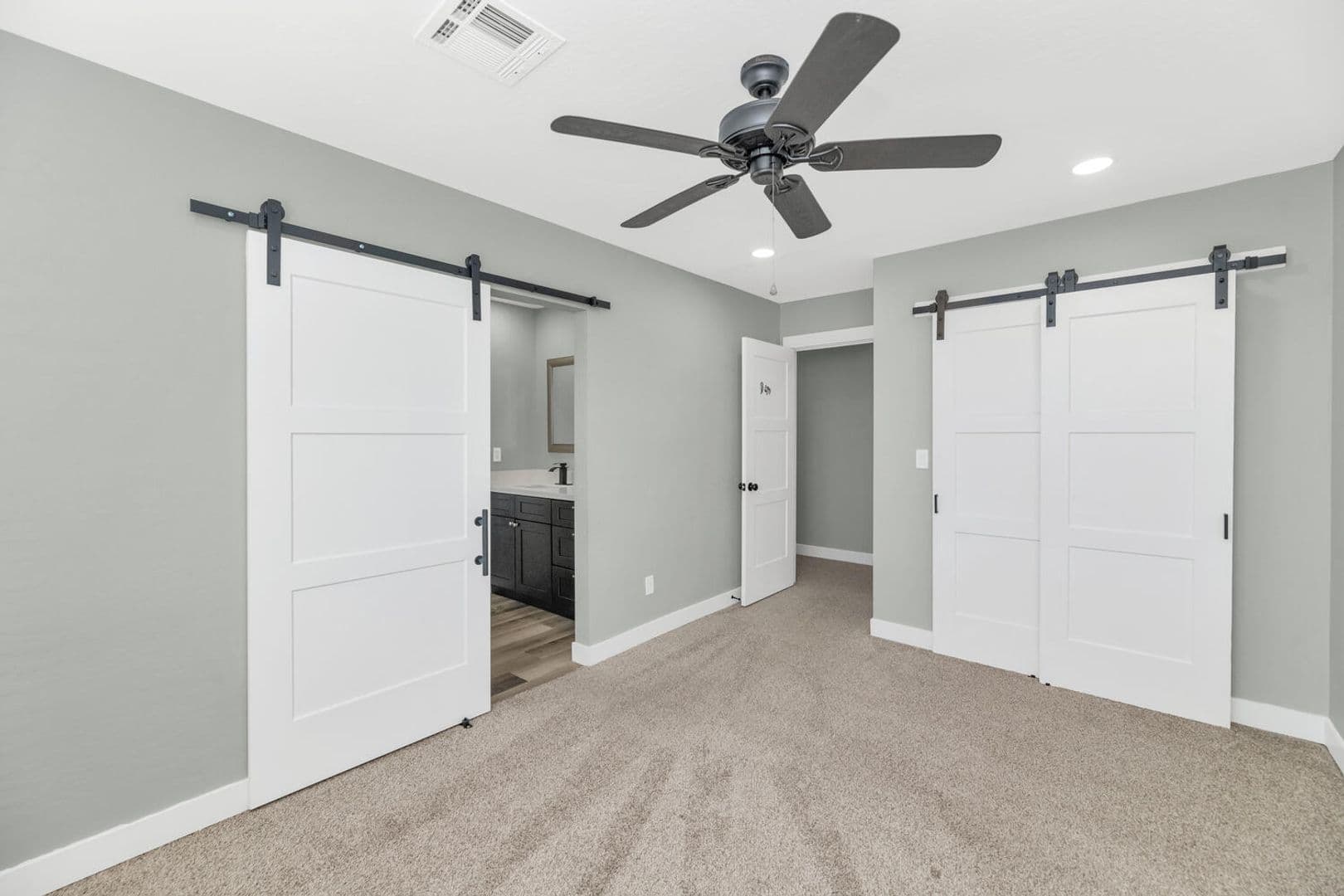 Phoenix House: 2509 E. Broadway Rd #4