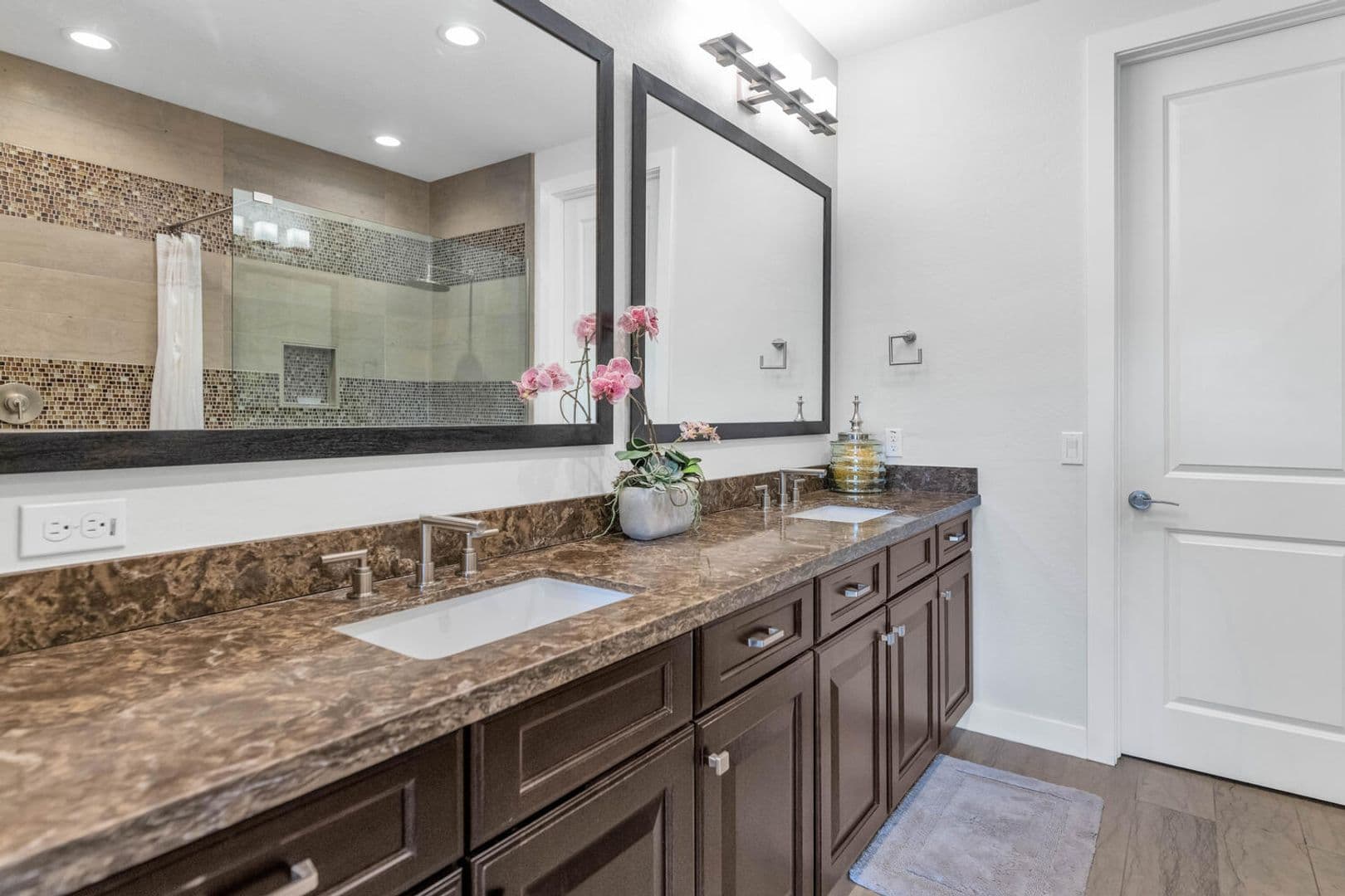 Scottsdale House: 10260 E. White Feather Lane #2050