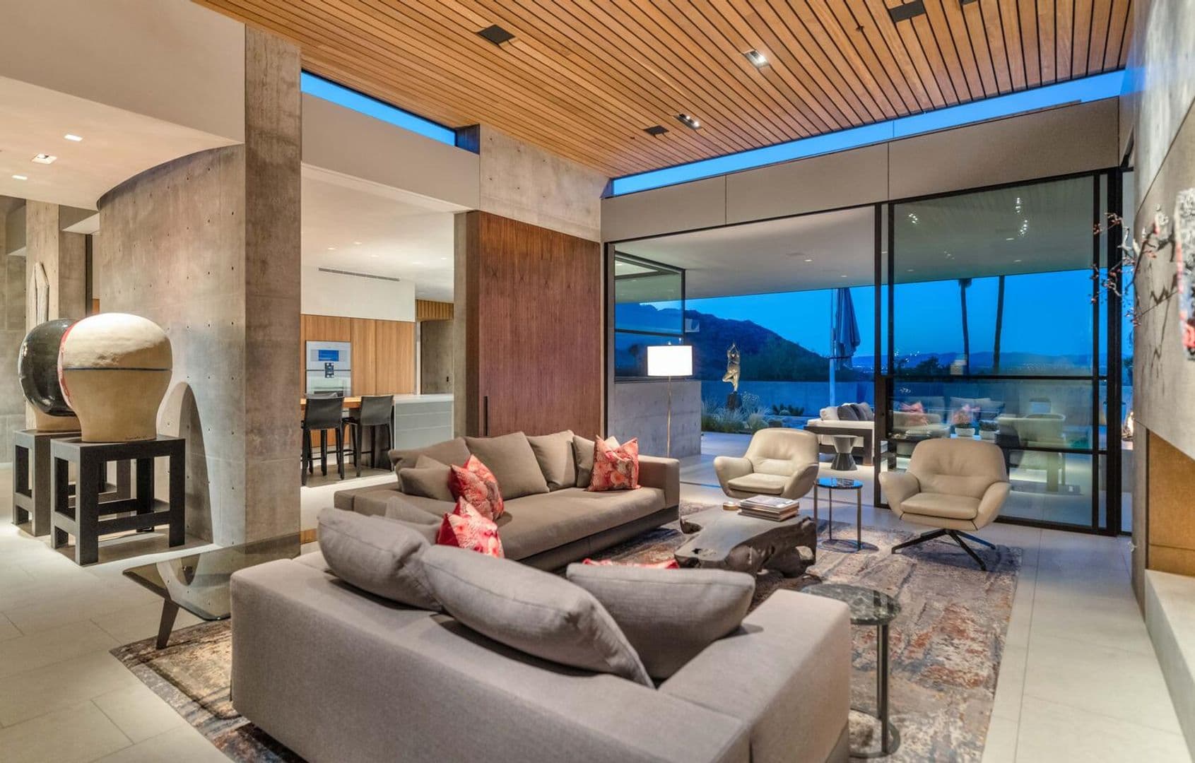 Paradise Valley House: 4446 E. Mockingbird Lane