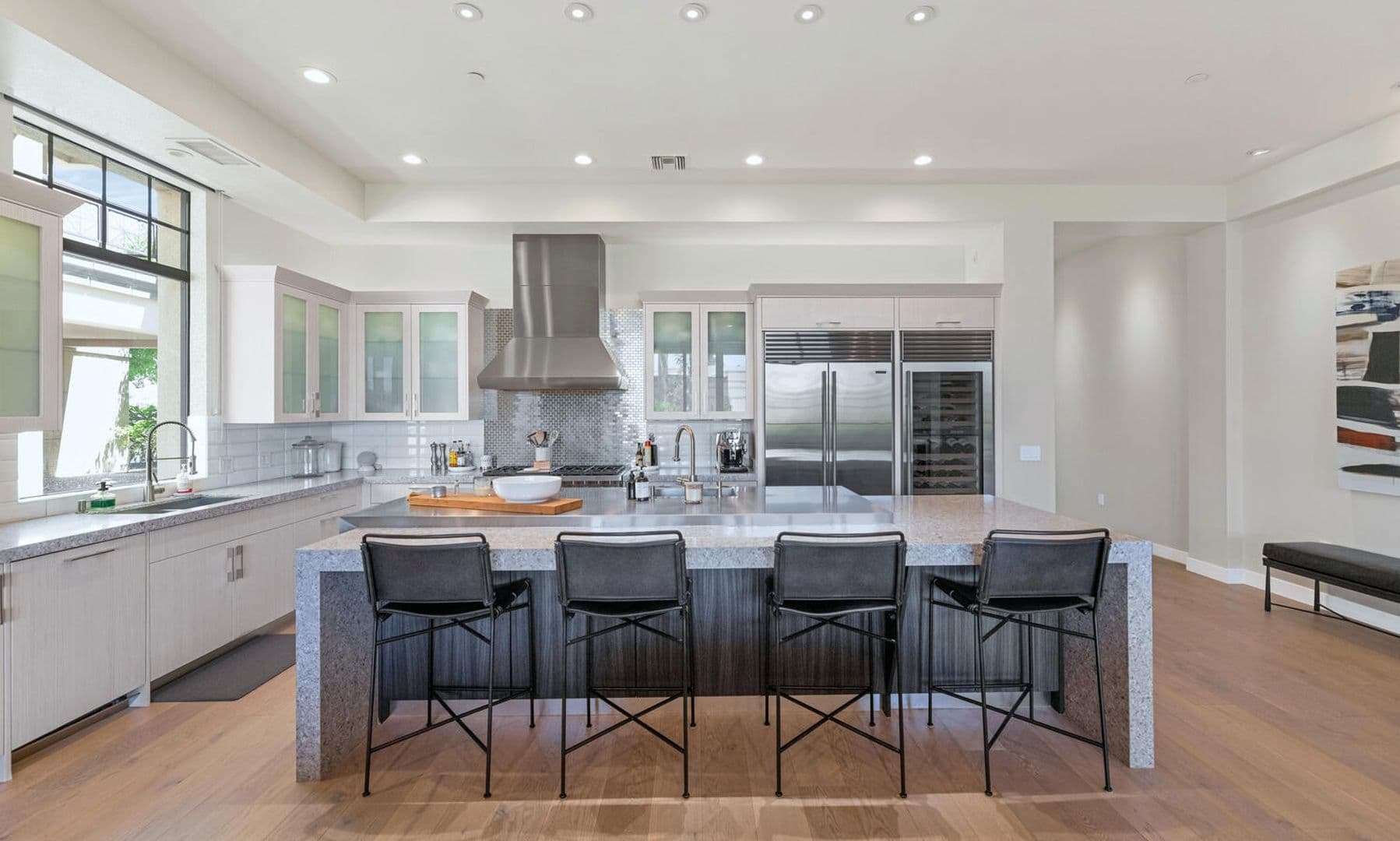 Phoenix House: 2 Biltmore Estates #101