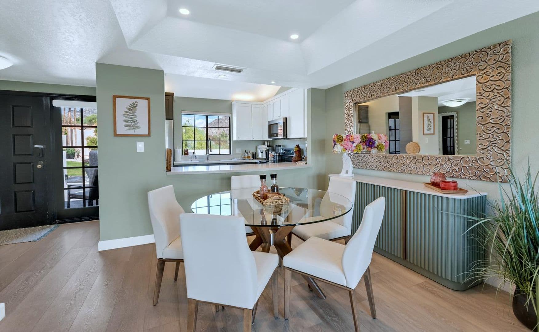 Phoenix House: 2939 E. Rose Lane