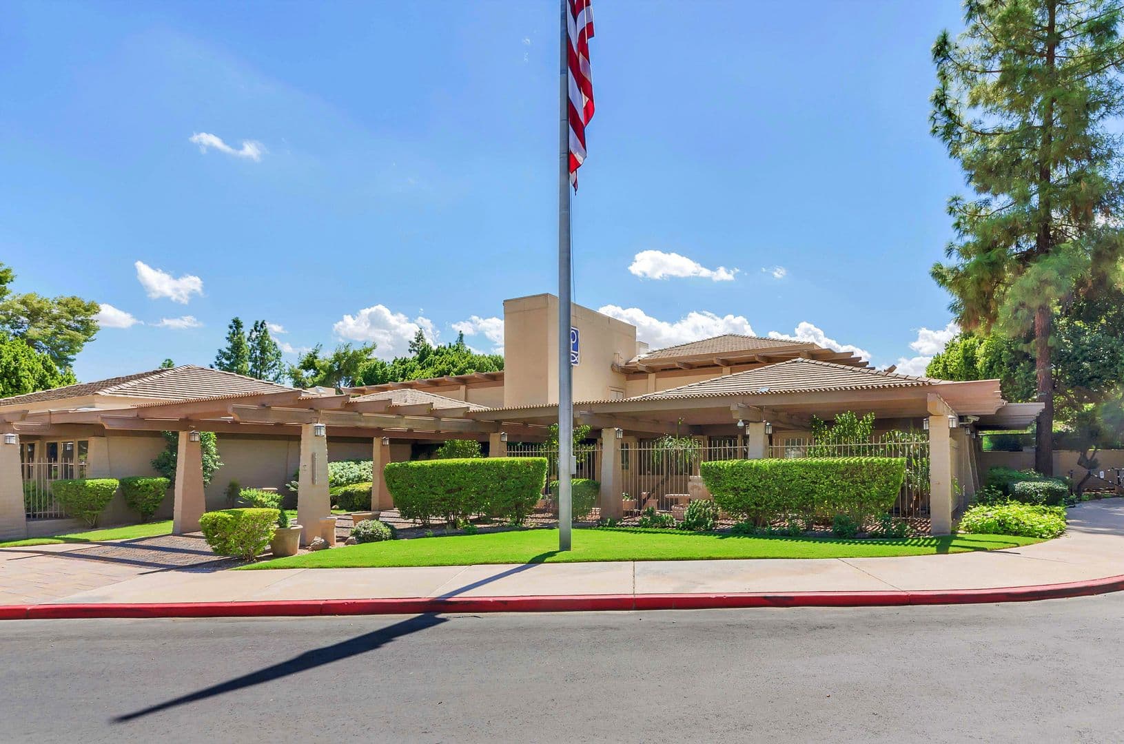 Tempe House: 1511 E. Edgewater Dr