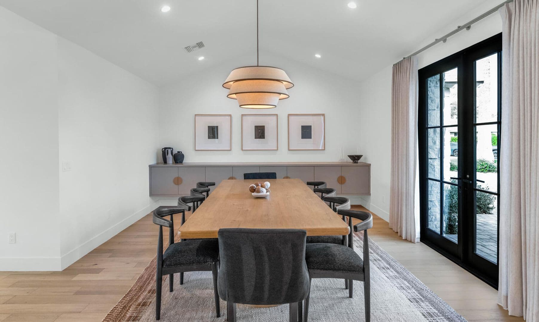 Scottsdale House: 6039 E. Calle Camelia