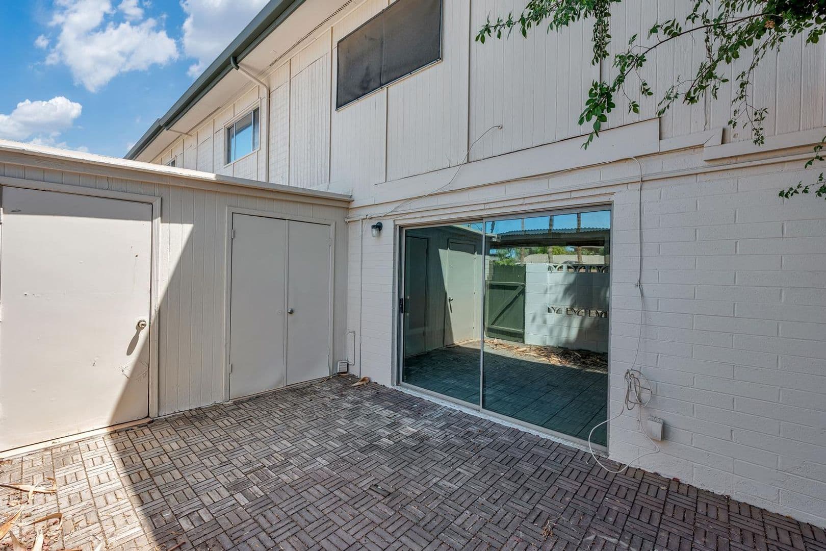 Phoenix House: 6030 N. 15th St