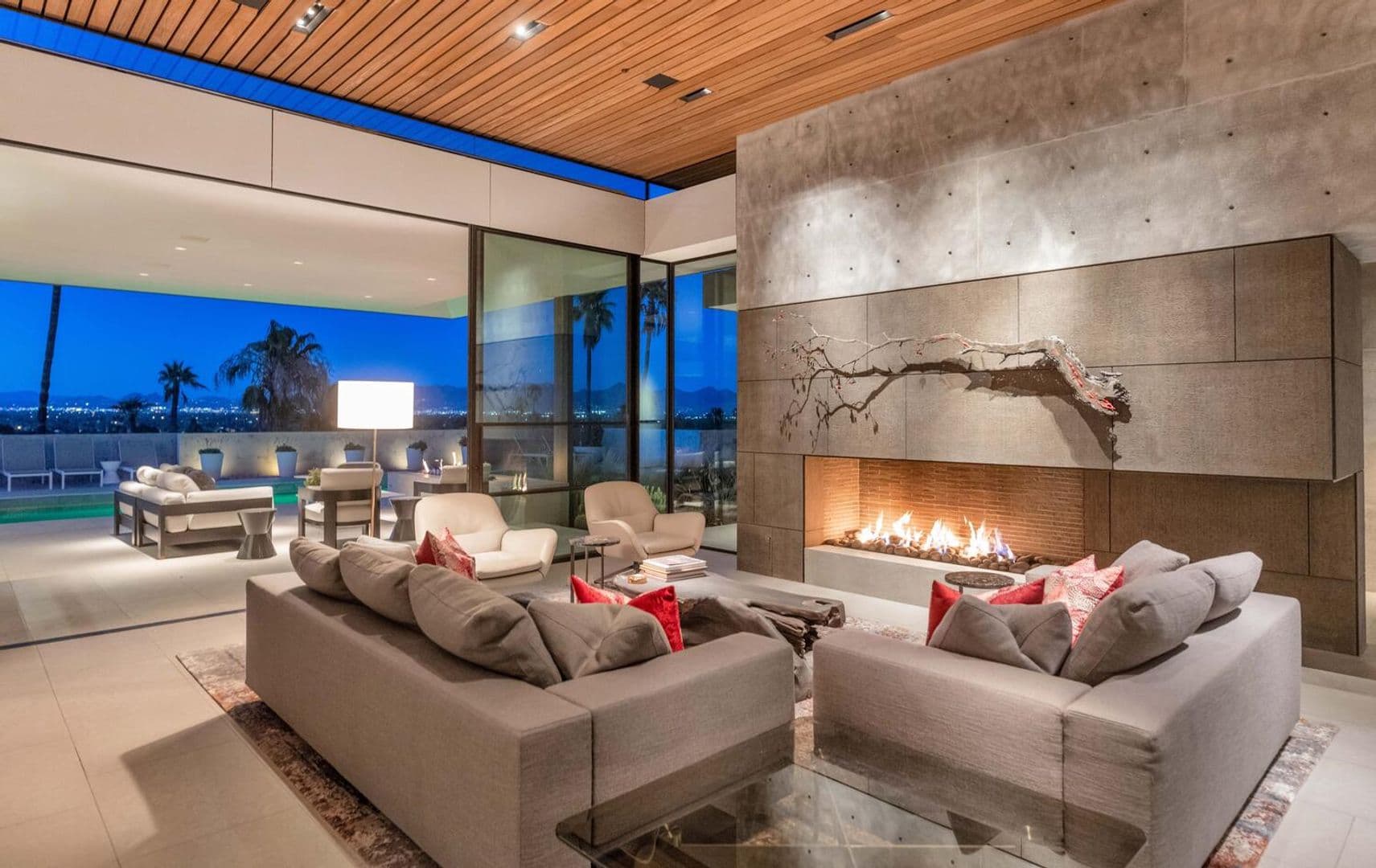 Paradise Valley House: 4446 E. Mockingbird Lane