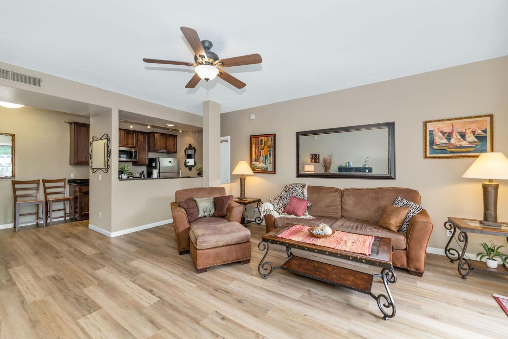 Scottsdale House: 14145 N. 92nd St #1083