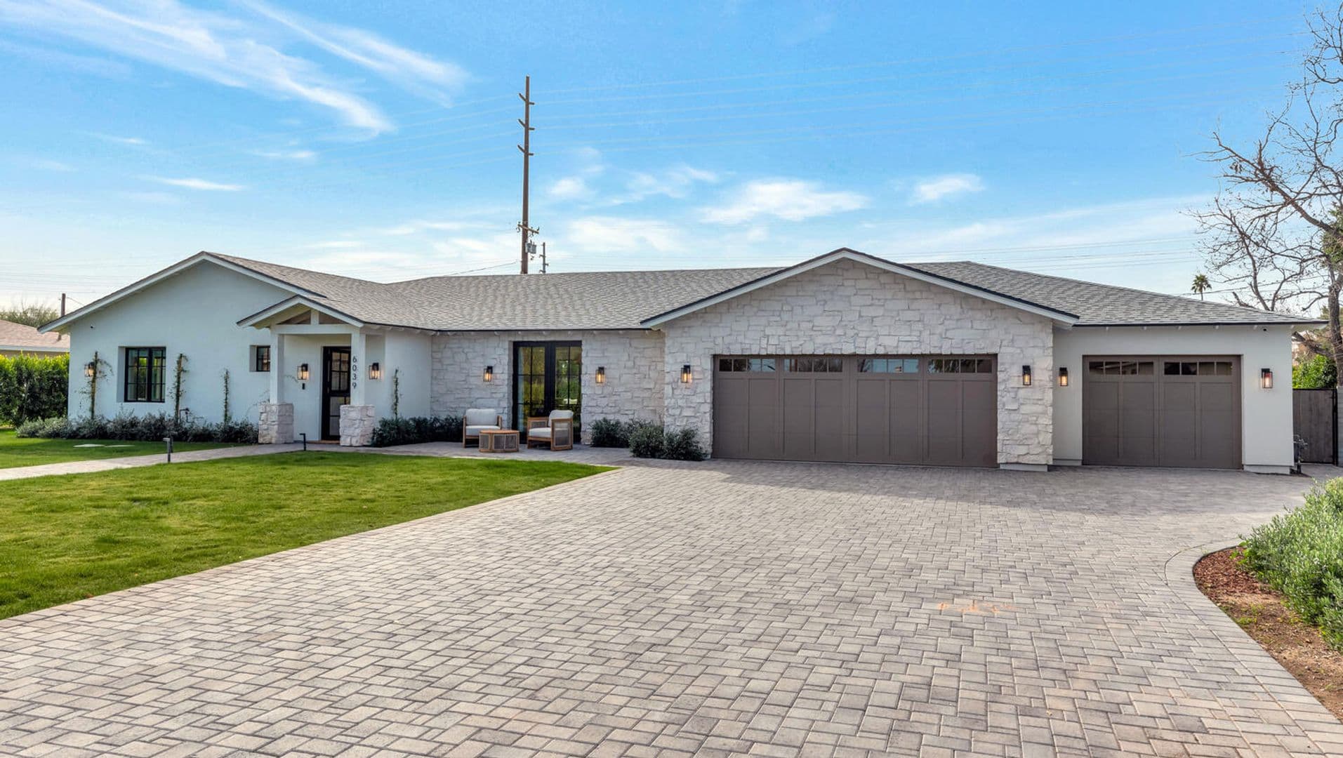Scottsdale House: 6039 E. Calle Camelia